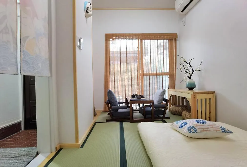 House[80㎡]/Direct to Numba 7 min ~楽雅苑 Rakugaen~ Lejlighed Osaka 0*,